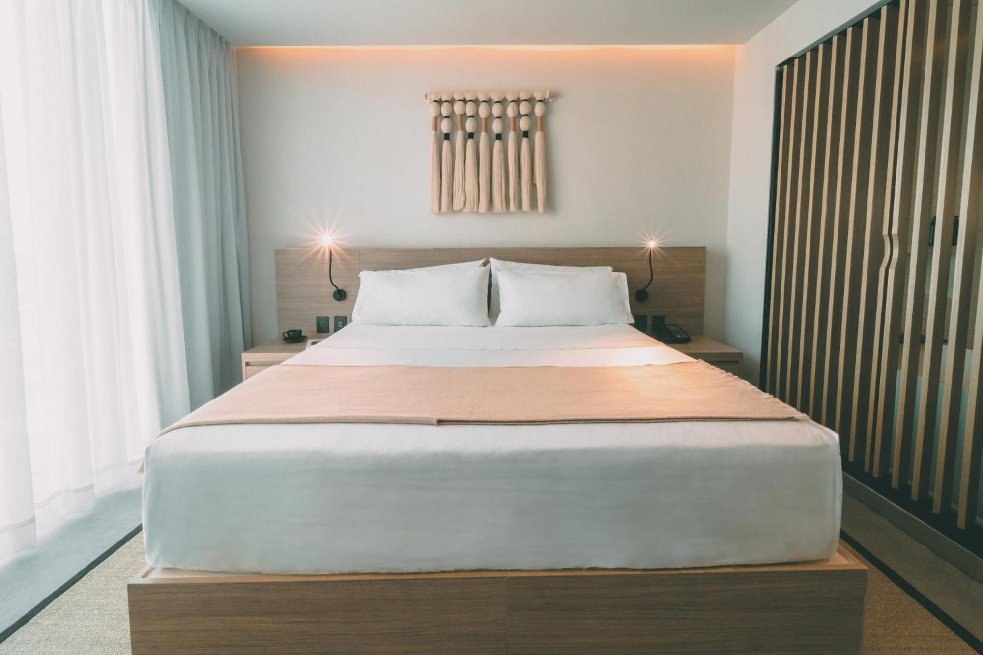 Aken Mind Merida Hotel Экстерьер фото